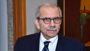 سلام تبلّغ من نظيره القطري دعم استقرار لبنان: الاعتداءات لن تثني الحكومة عن التمسّك بعودة الأهالي