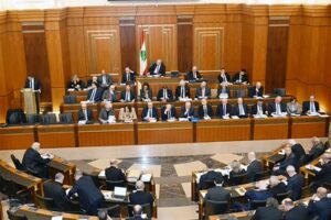 الطبقة السياسية في لبنان وفنّ الشلل المُدار