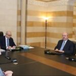 سلام ترأس اجتماعا بحث في خطوات العودة والتعافي: أهل الجنوب لم يغادروا أرضهم بإرادتهم ومن واجبنا أن نكون إلى جانبهم ولن نتركهم وحدهم