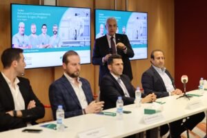 “المركز الطبي للجامعة اللبنانية الأميركية – مستشفى رزق” اطلق برنامج الجراحة الروبوتية المتكامل